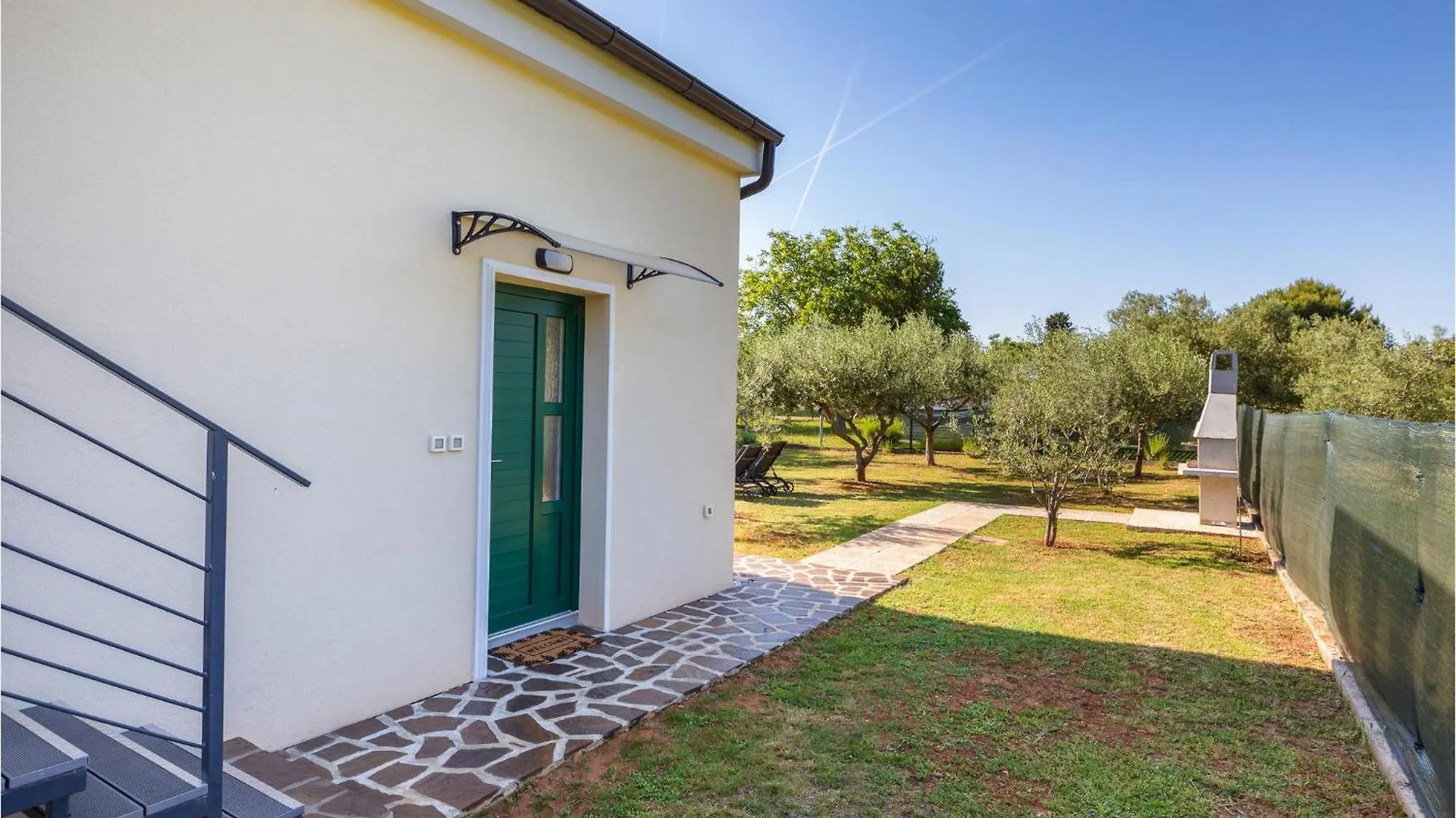 Holiday home Gorgeous Home In Peroj With House Sea View