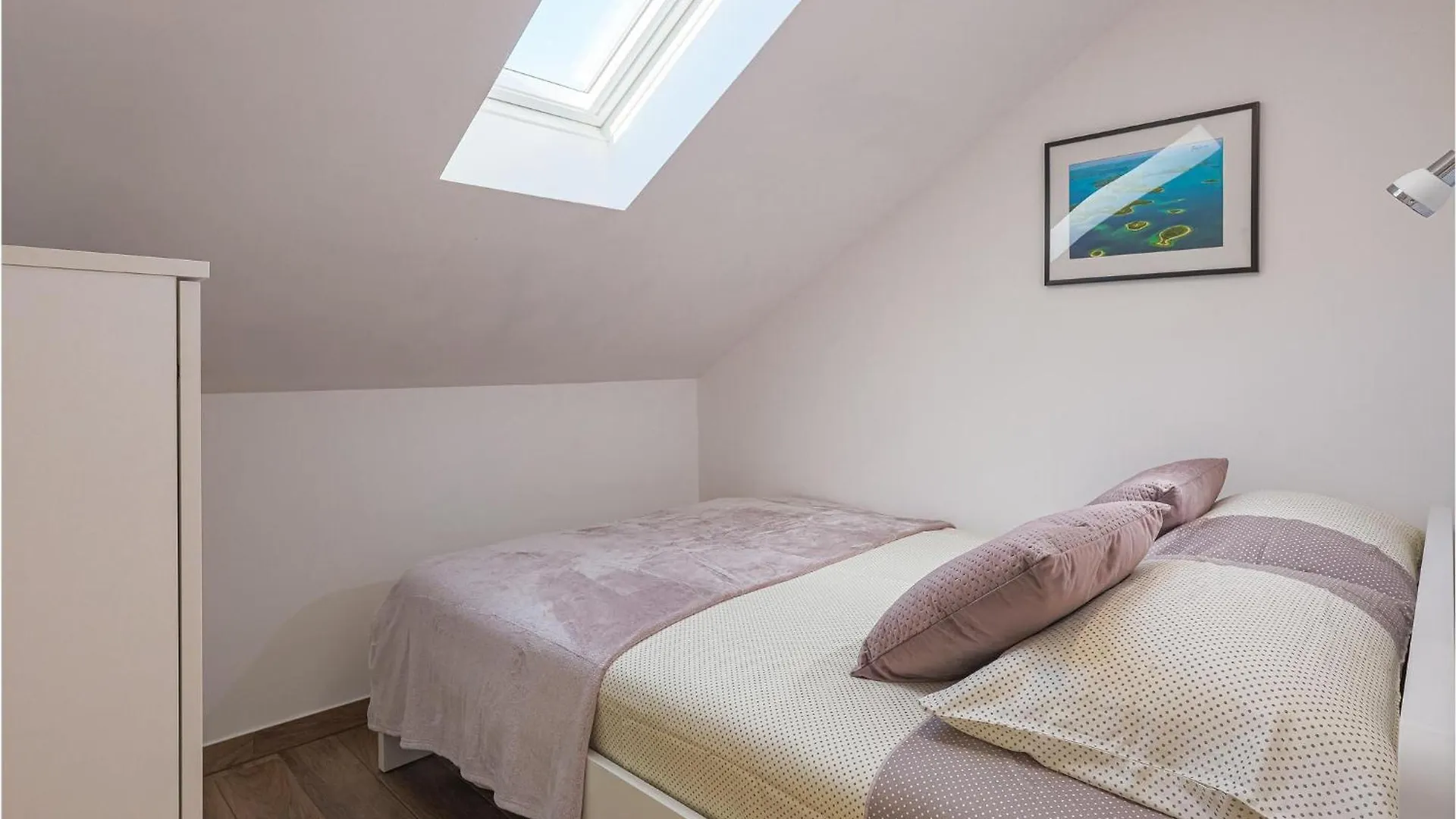 Gorgeous Home In Peroj With House Sea View